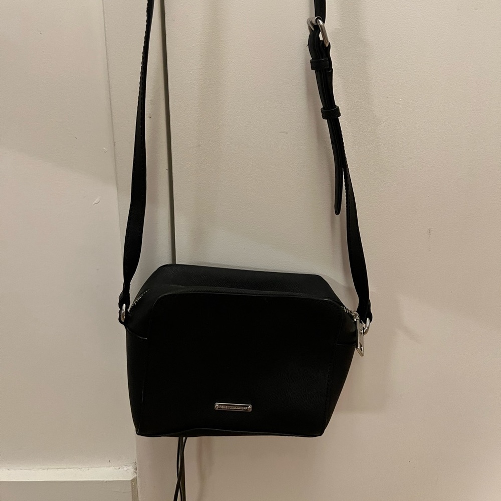 Black Rebecca Minkoff crossbody!